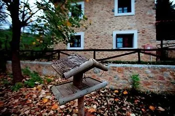 - To Archontiko Hotel 3*